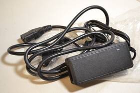 Castles Technology Pw04-945a Ac Adapter Model
