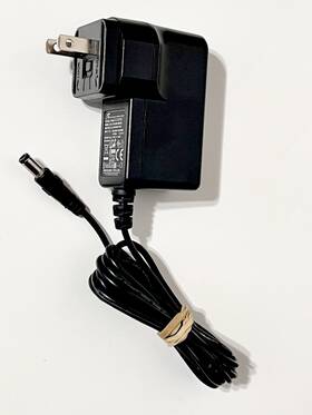Zzu1001-080150 Junction Global Tech Ac Adapter For Music Hall / Pro-ject Turntable 100-240v 15v 0.8a