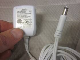 Stain Smooth Sw-050060a-s Satin Class 2 5v 600ma Ac/dc Power Supply Adapter - Works Great