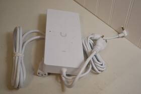 Ubiquiti Ads-210nx-48-1540210e Switching Adapter White