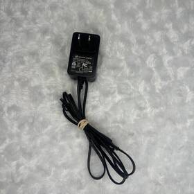 Pth-0900500-15u Upbright Genuine 9v Ac Switching Adapter Input 100-240v-50/60hz