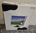 Gateway Tft FPD1760 Lcd 17" Color Monitor In The Box. Fixed Price $90.00.
